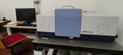 Spettrometro FTIR Bruker Vertex 70V