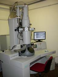 Microscopio Elettronico a Trasmissione Philips CM100